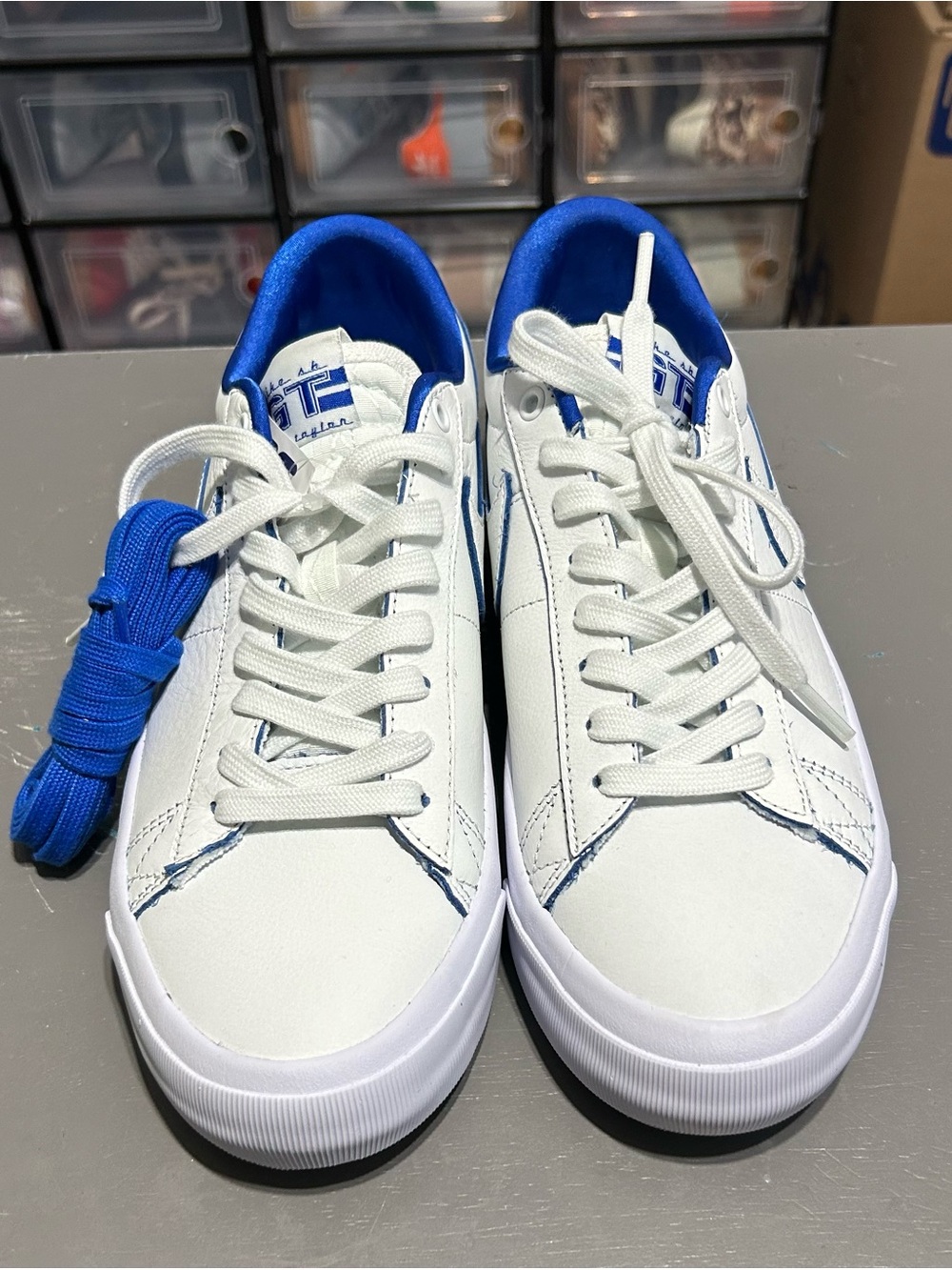 Nike GT Low Skate Sneakers in White and Blue Sz 8 - Picture 3 of 9